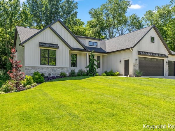 4548 Winding Creek Lane, Zeeland, MI 49464