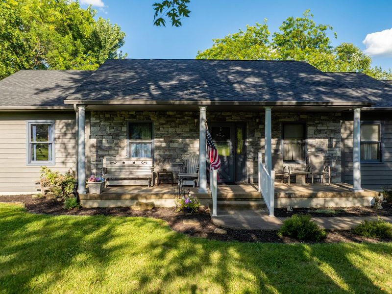 9294 State Route 207 NE, Mount Sterling, OH 43143 Photo 2