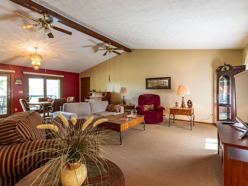 9294 State Route 207 NE, Mount Sterling, OH 43143 Photo 4