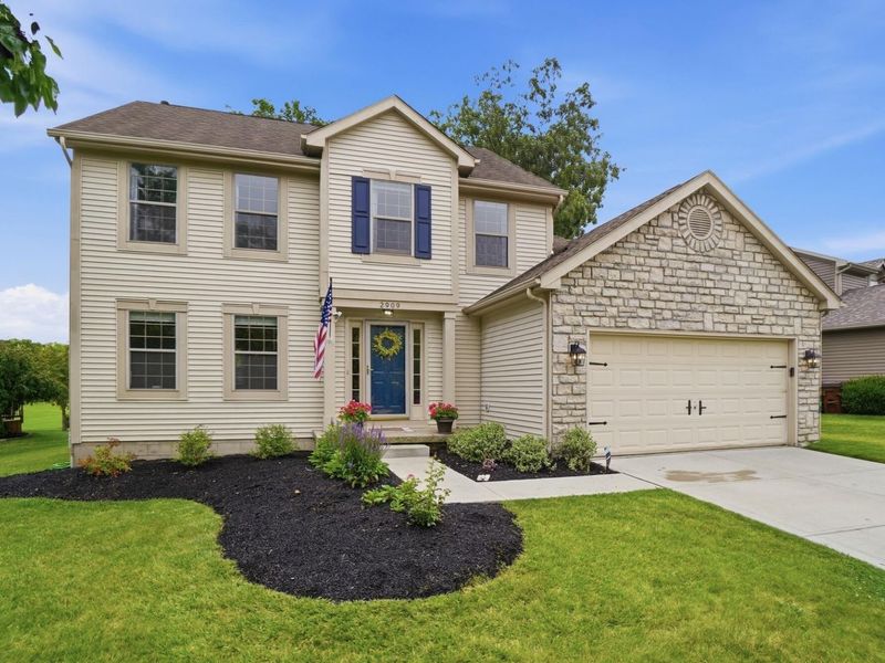 2909 Lexington Drive, Powell, OH 43065 Photo 2