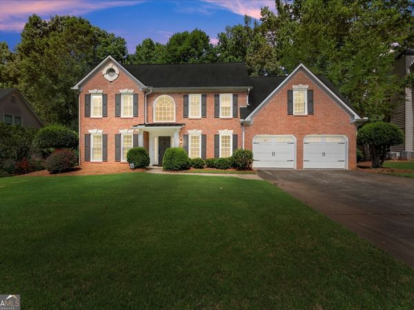 2316 Woodcrest Drive SE, Smyrna, GA 30082