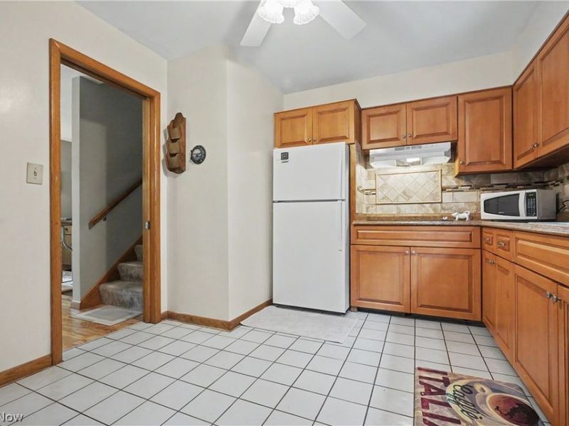 669 Westridge Road, Akron, OH 44333 Photo 8