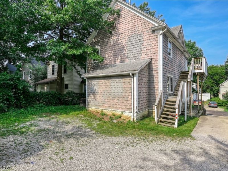 505 Rentschler Street, Akron, OH 44304 Photo 4