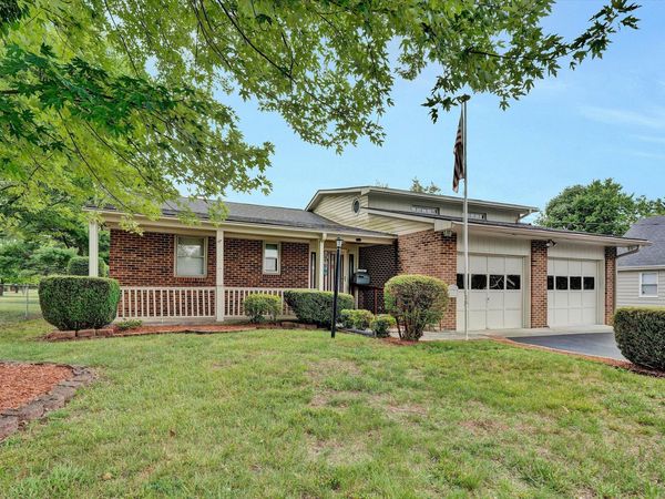 216 Poplar AVE, Salem, VA 24153