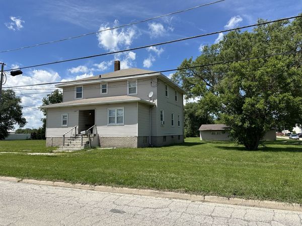 2405 E Court Street , Kankakee, IL 60901