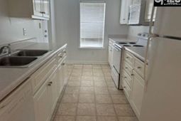 121 Elkhorn Lane  photo 4