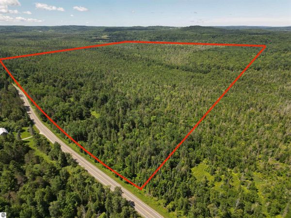 Good Harbor Trail S, Cedar, MI 49621
