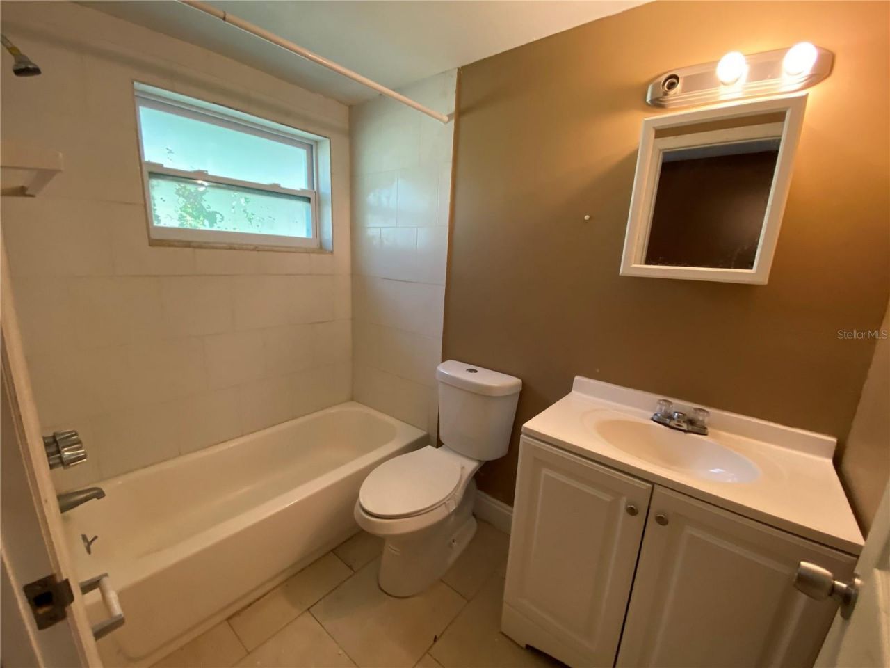 1609 E 143rd Avenue, Unit 105-108, Tampa, FL 33613 Photo