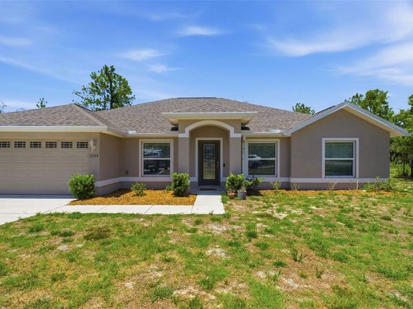 12155 PEREGRINE FALCON AVENUE , WEEKI WACHEE, FL 34614