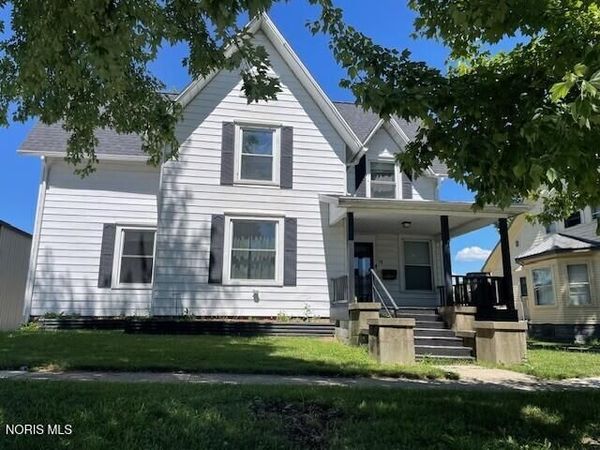 119 S Main Street , Hicksville, OH 43526