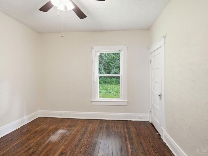 5128 Blaesi Street, Cincinnati, OH 45227 Photo 5