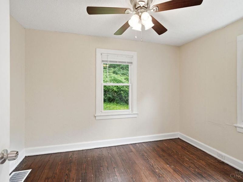 5128 Blaesi Street, Cincinnati, OH 45227 Photo 8