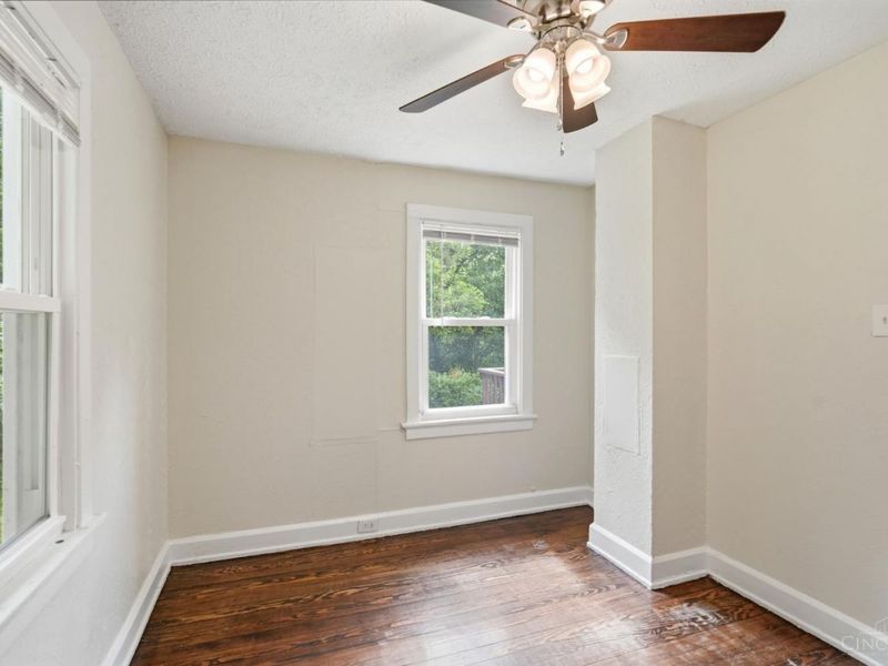 5128 Blaesi Street, Cincinnati, OH 45227 Photo 9