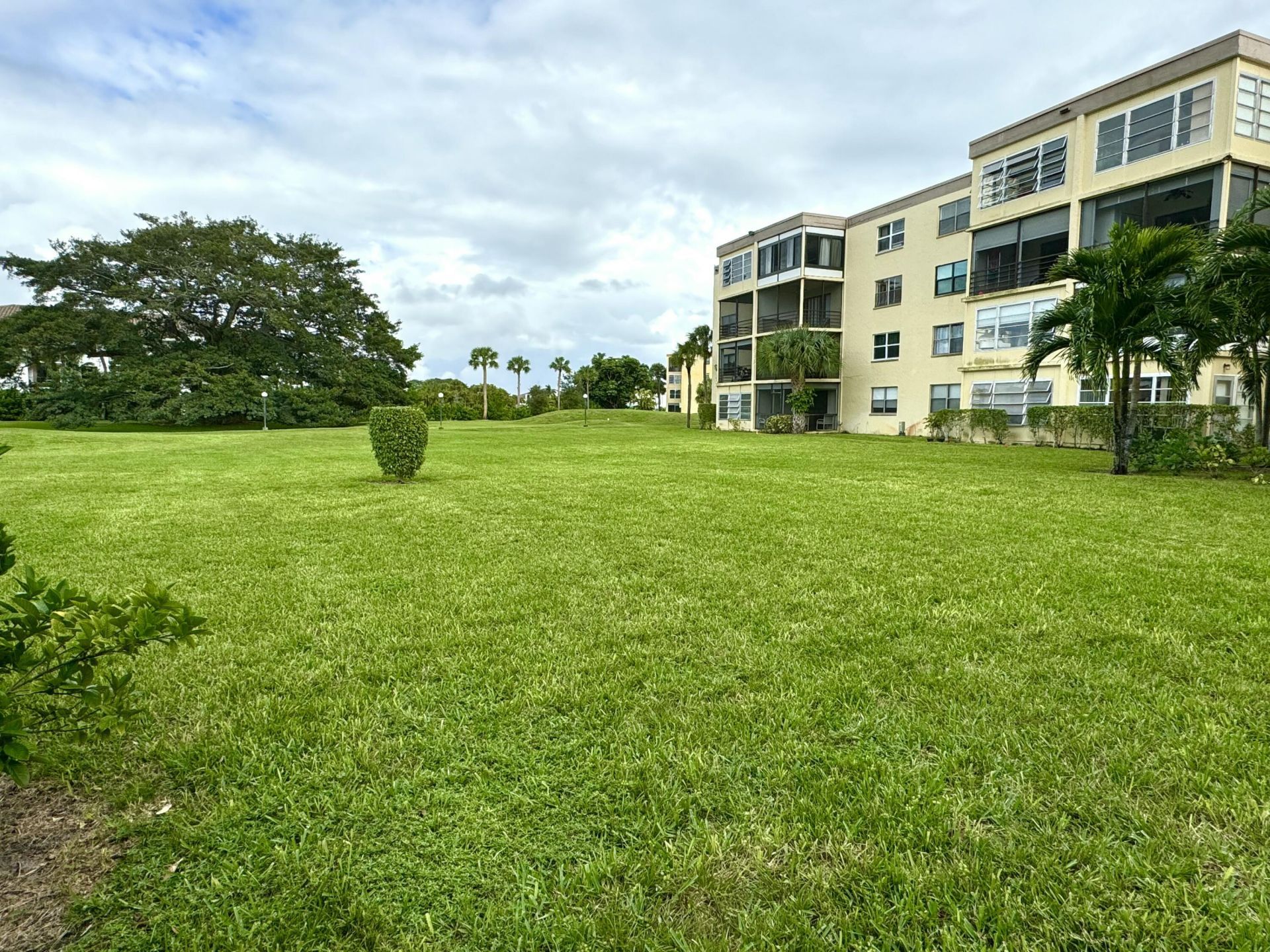 9355 SW 8th Street, Unit 417, Boca Raton, FL 33428 Photo