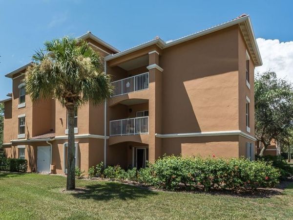 5080 Fairways Circle, Unit G301, Vero Beach, FL 32967