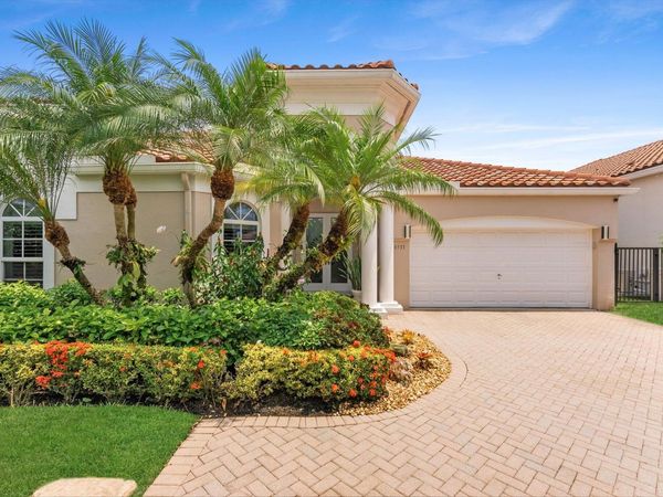6533 Somerset Circle, Boca Raton, FL 33496