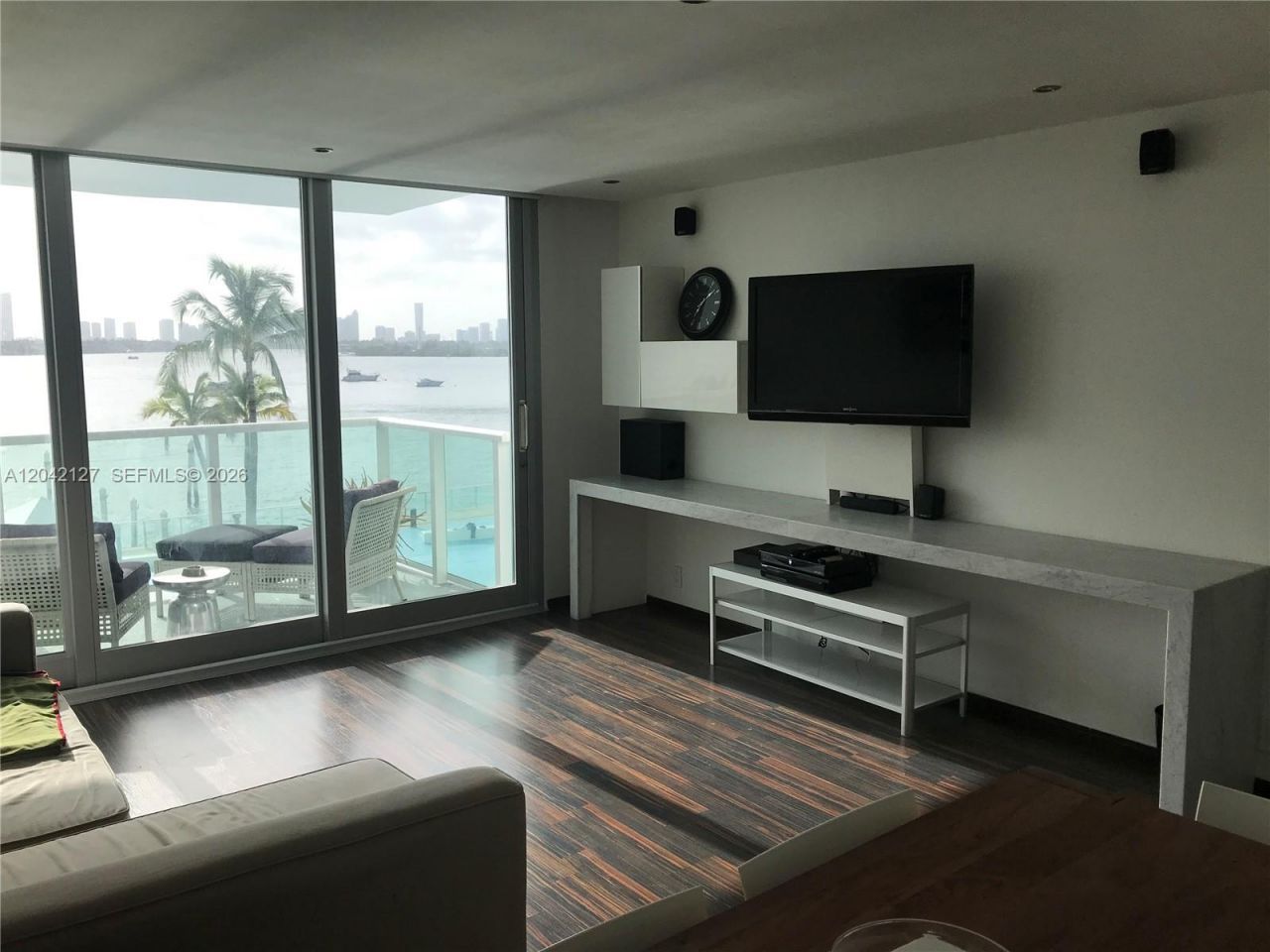 1000 West Ave, Unit 318, Miami Beach, FL 33139 Photo