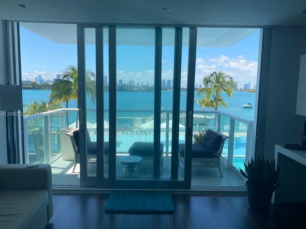 1000 West Ave, Unit 318, Miami Beach, FL 33139 Photo