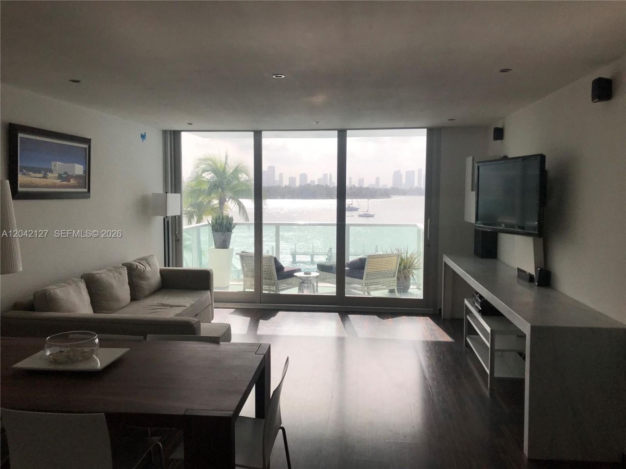 1000 West Ave, Unit 318, Miami Beach, FL 33139 Photo
