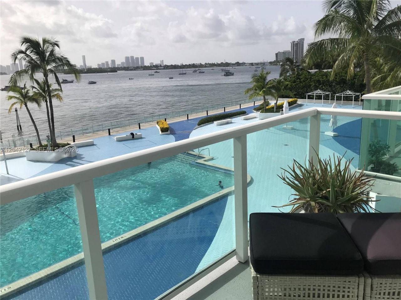 1000 West Ave, Unit 318, Miami Beach, FL 33139 Photo