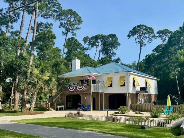 703 Bienville Boulevard, Dauphin Island, AL 36528