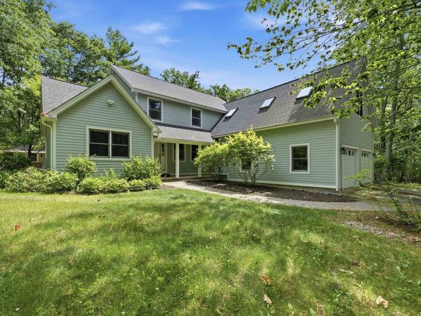 8 Freshet Road, Madbury, NH 03823