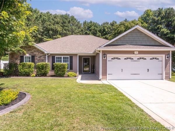 149 Bayleaf Drive, Raeford, NC 28376