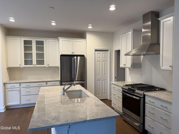 1B Lavender Way, Ballston Lake, NY 12019
