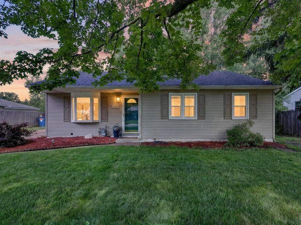 5249 Madison Avenue SE, Grand Rapids, MI 49548