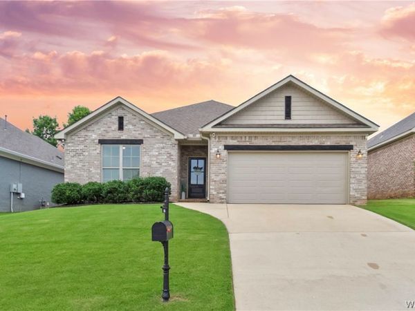 576 Camille Lane, Tuscaloosa, AL 35405
