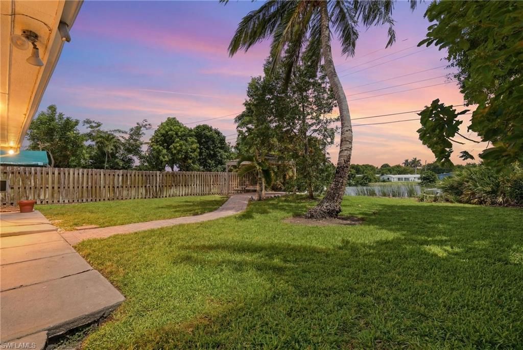 1316 Rordon Ave , Naples, FL 34103 Photo