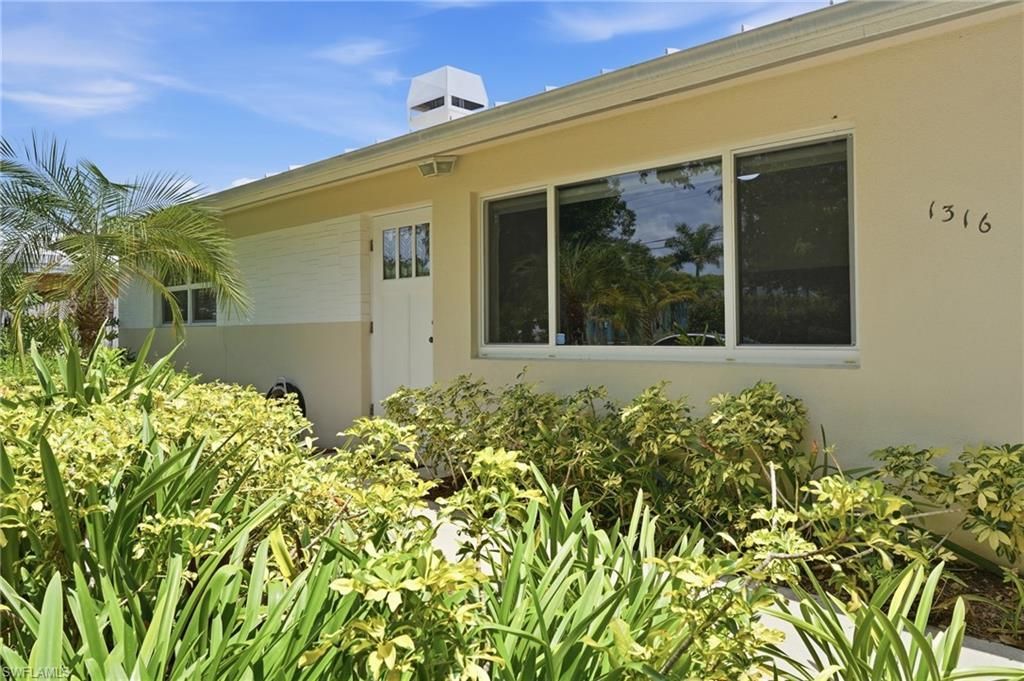 1316 Rordon Ave , Naples, FL 34103 Photo