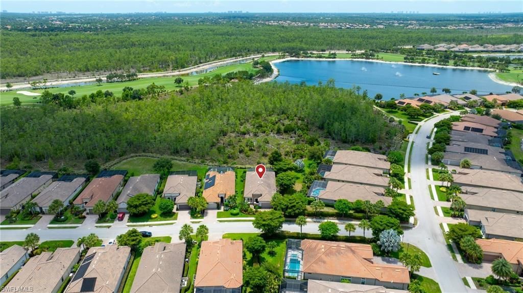 8879 Vaccaro Ct, Naples, FL 34119 Photo