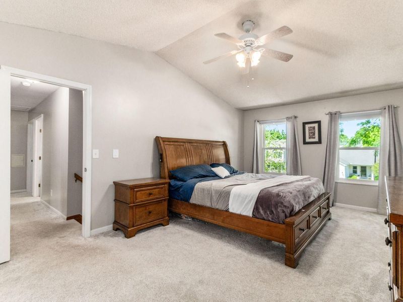 7984 Schoolside Drive, Westerville, OH 43081 Photo 18