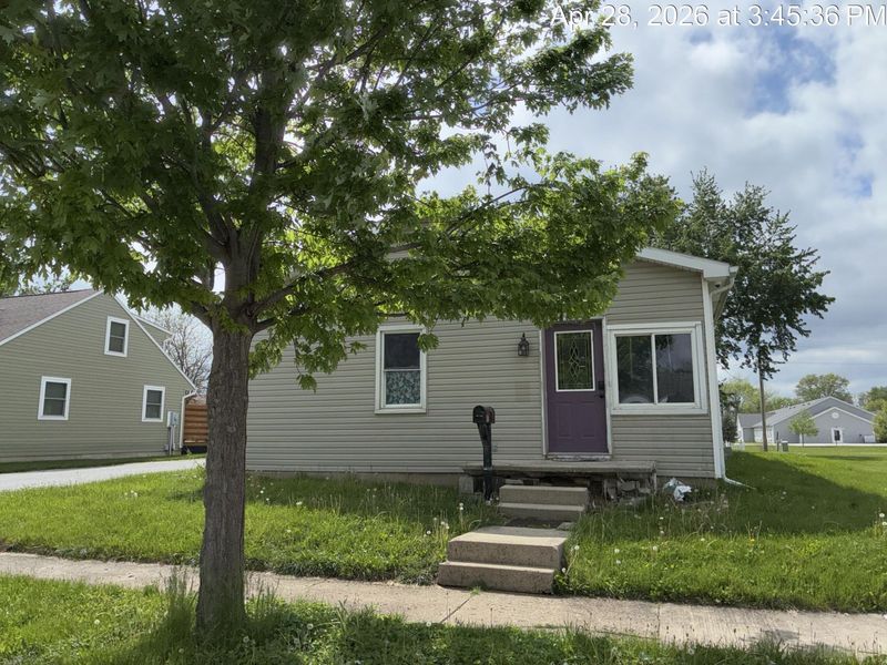 605 Buchanan Street, Wapakoneta, OH 45895 Photo 1