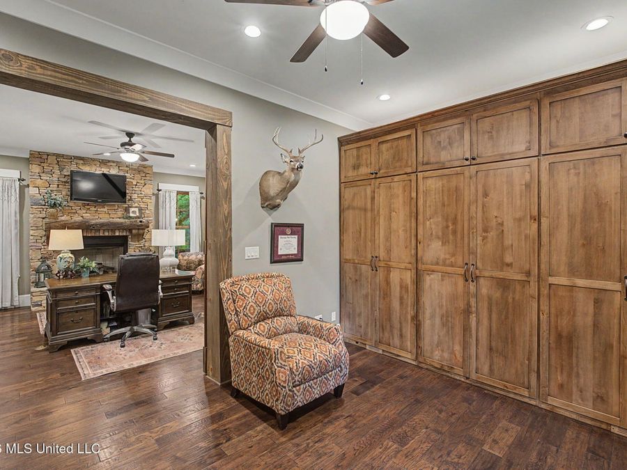 Property Image 30