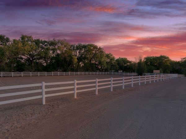 8531 Rio Grande Boulevard NW, Los Ranchos, NM 87114