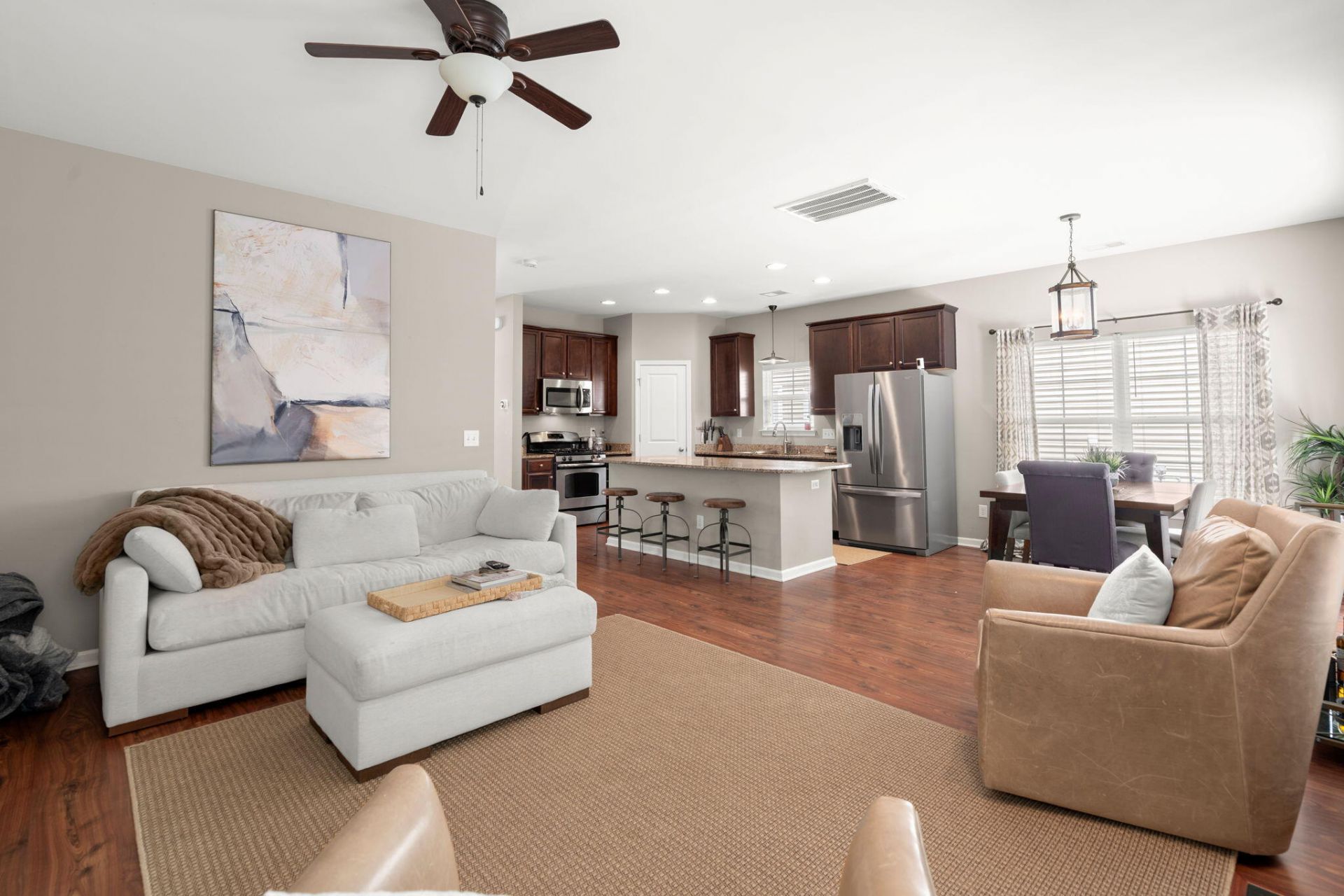 1752 Towne Street Photo 19