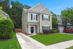 1752 Towne Street photo 4