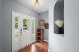 1752 Towne Street photo 4