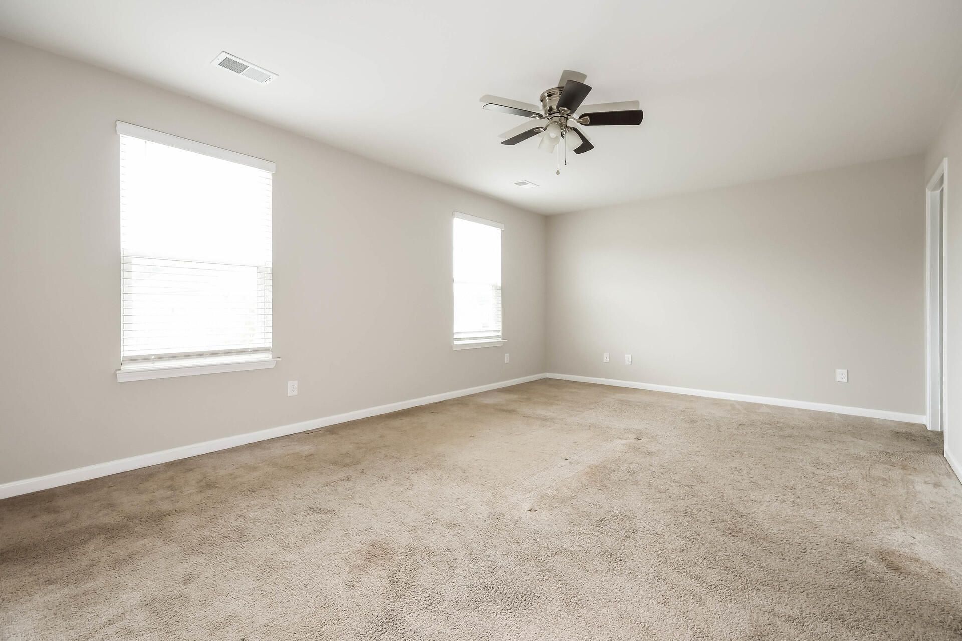 402 Bering Lane Photo 8