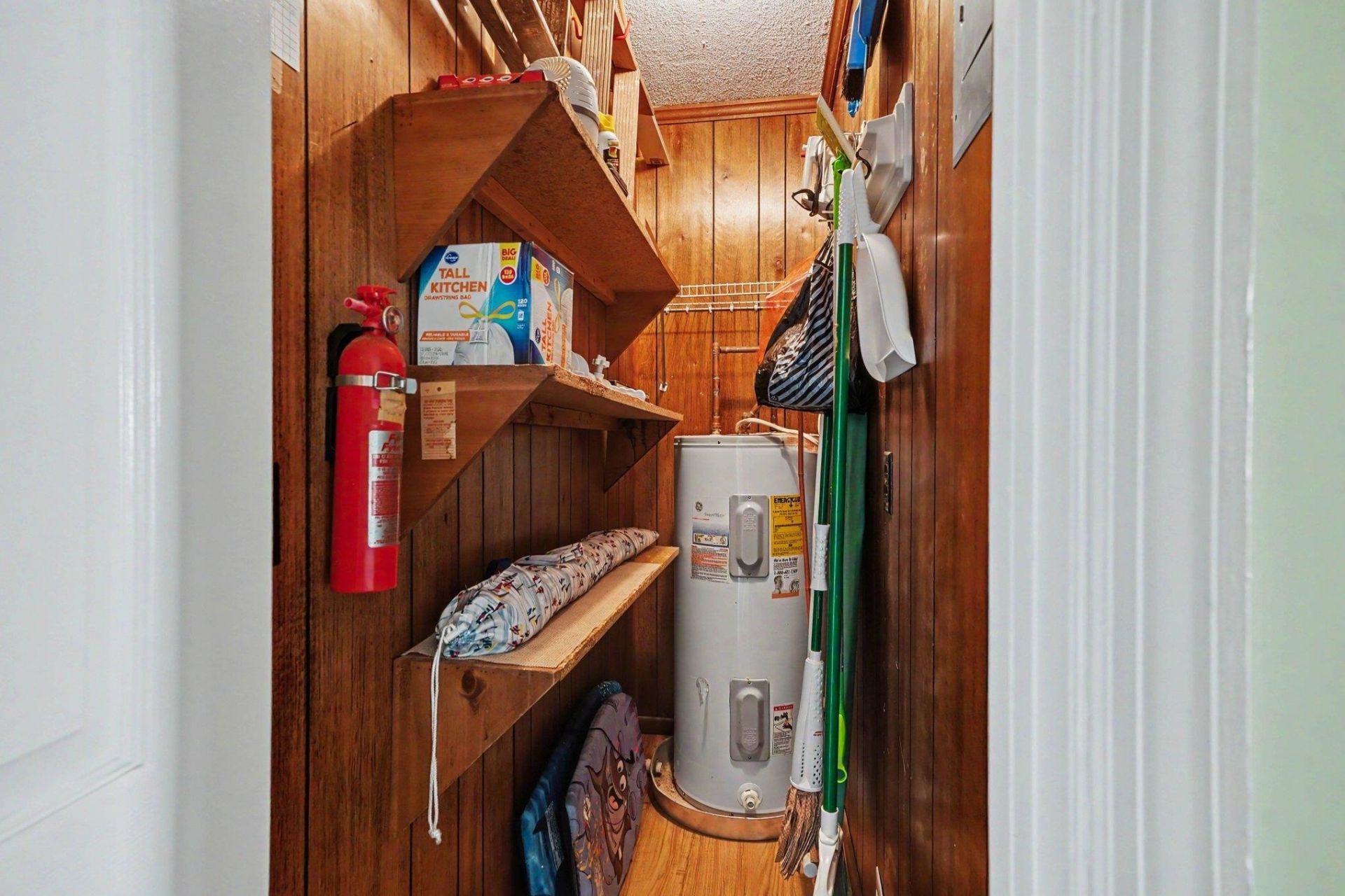 9660 Shore Dr.  Photo 19