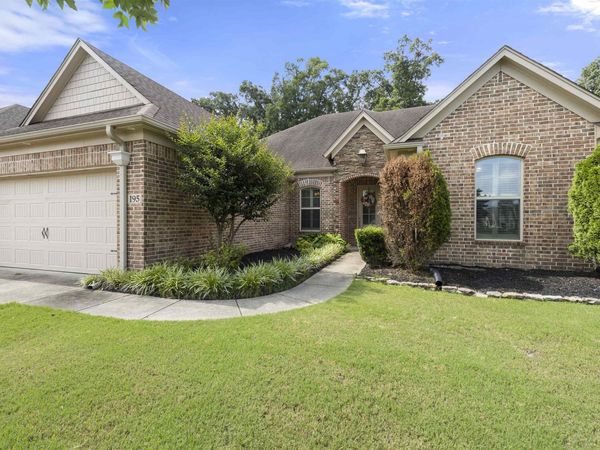 195 CHEROKEE CIR, Oakland, TN 38060