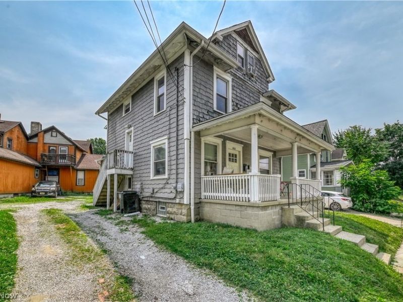 415 Allyn Street, Akron, OH 44304 Photo 3