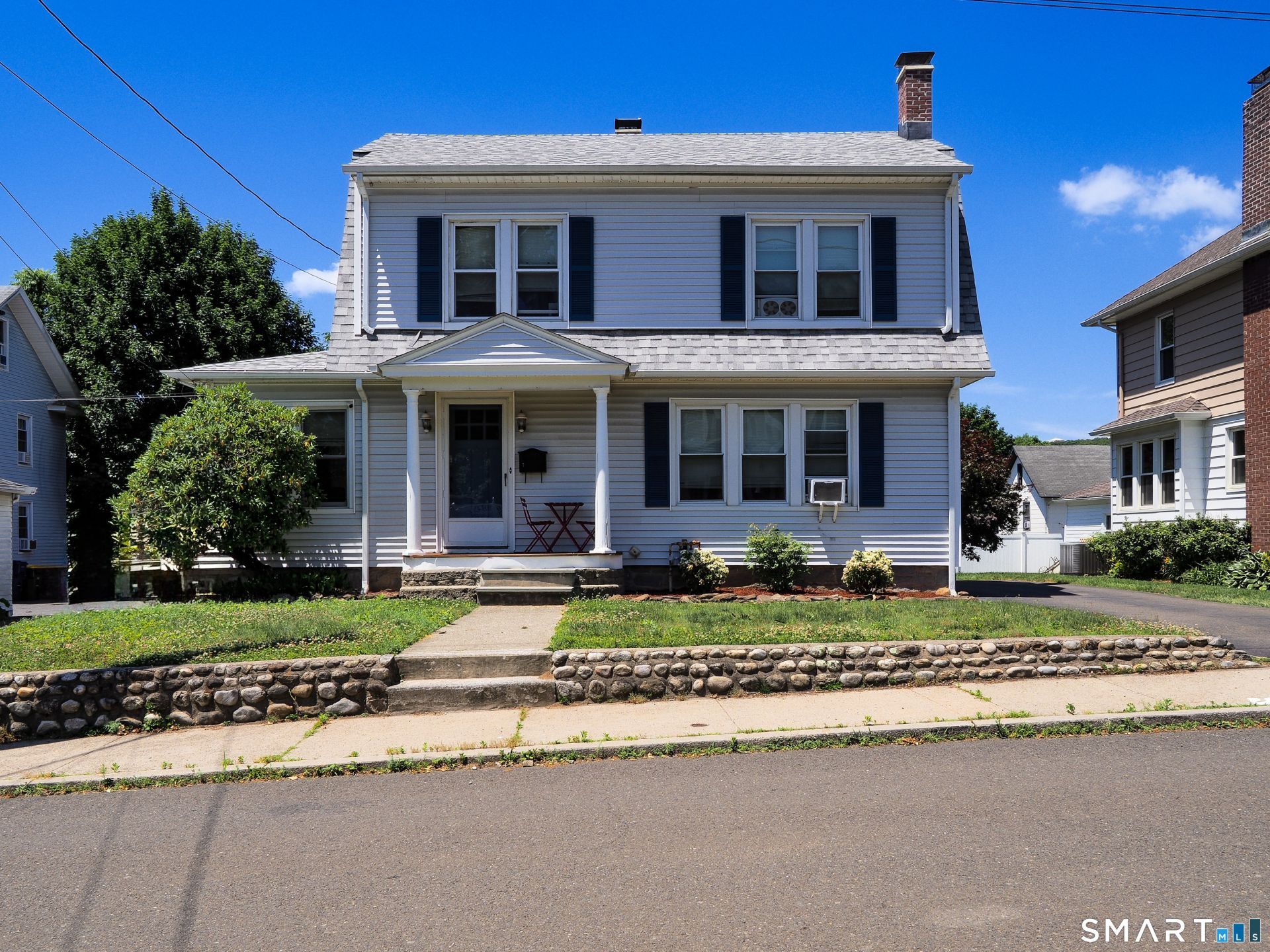 9 Lawton, Ansonia, CT 06401 Main Photo