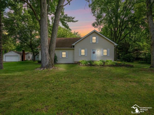 6740 Summerfield Road, Temperance, MI 48182