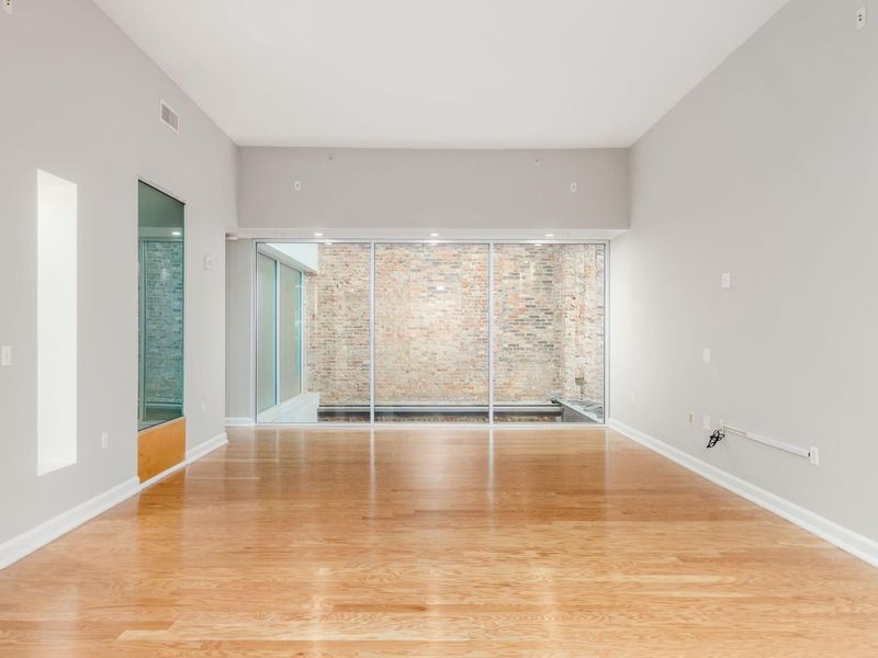 106 N High Street, Unit 506, Columbus, OH 43215 Photo 14