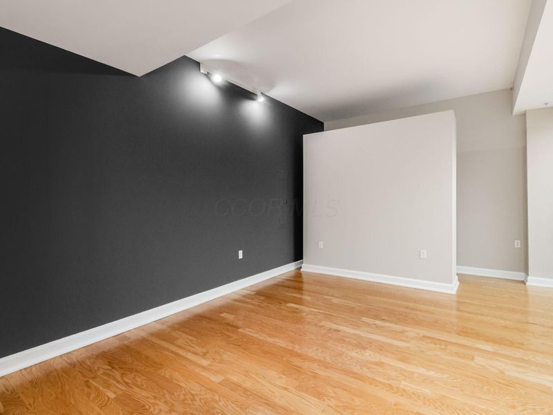 106 N High Street, Unit 506, Columbus, OH 43215 Photo 21