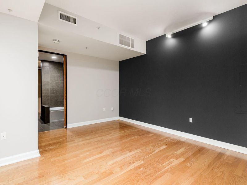 106 N High Street, Unit 506, Columbus, OH 43215 Photo 26