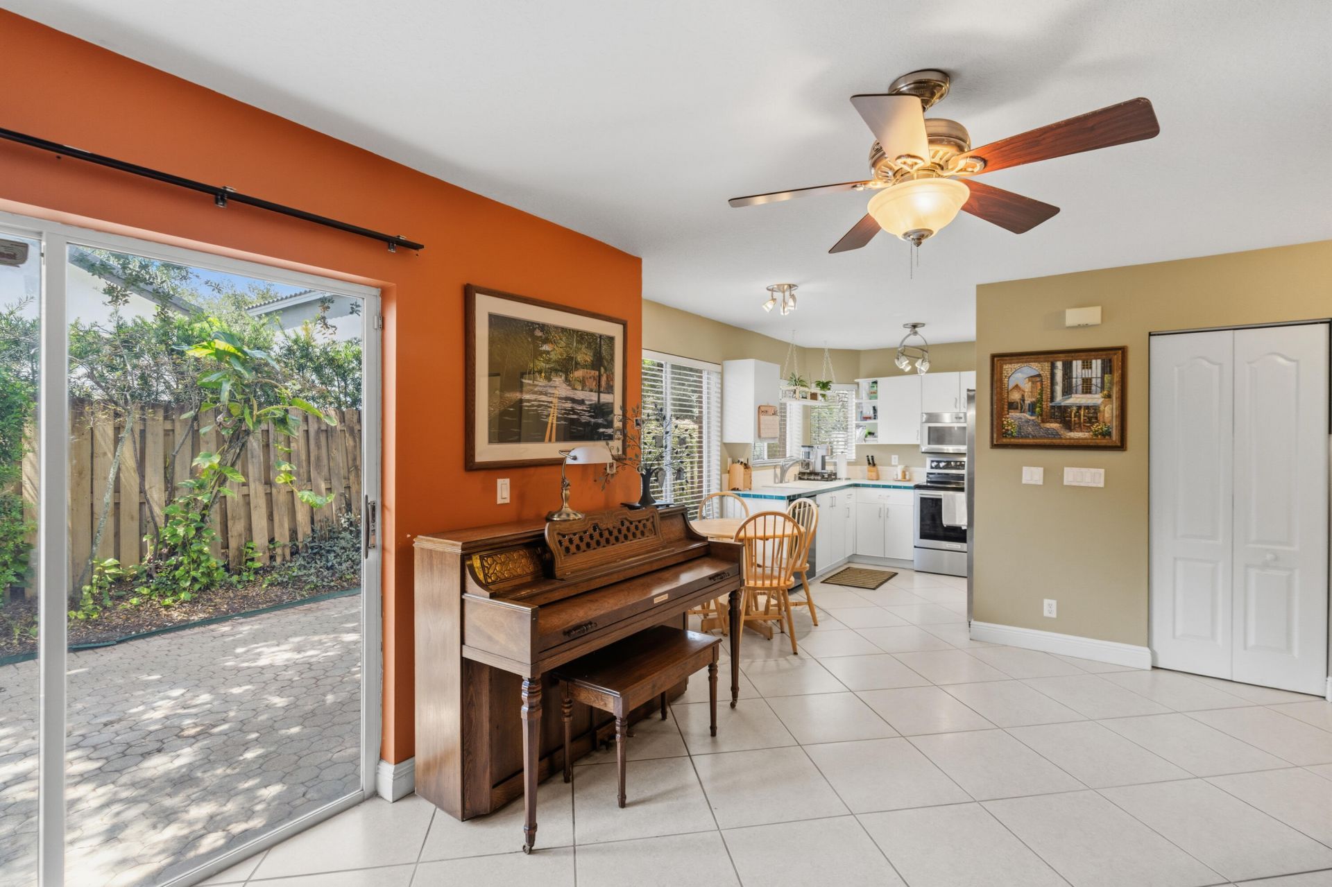 11248 Rhapsody Road, Hollywood, FL 33026 Photo